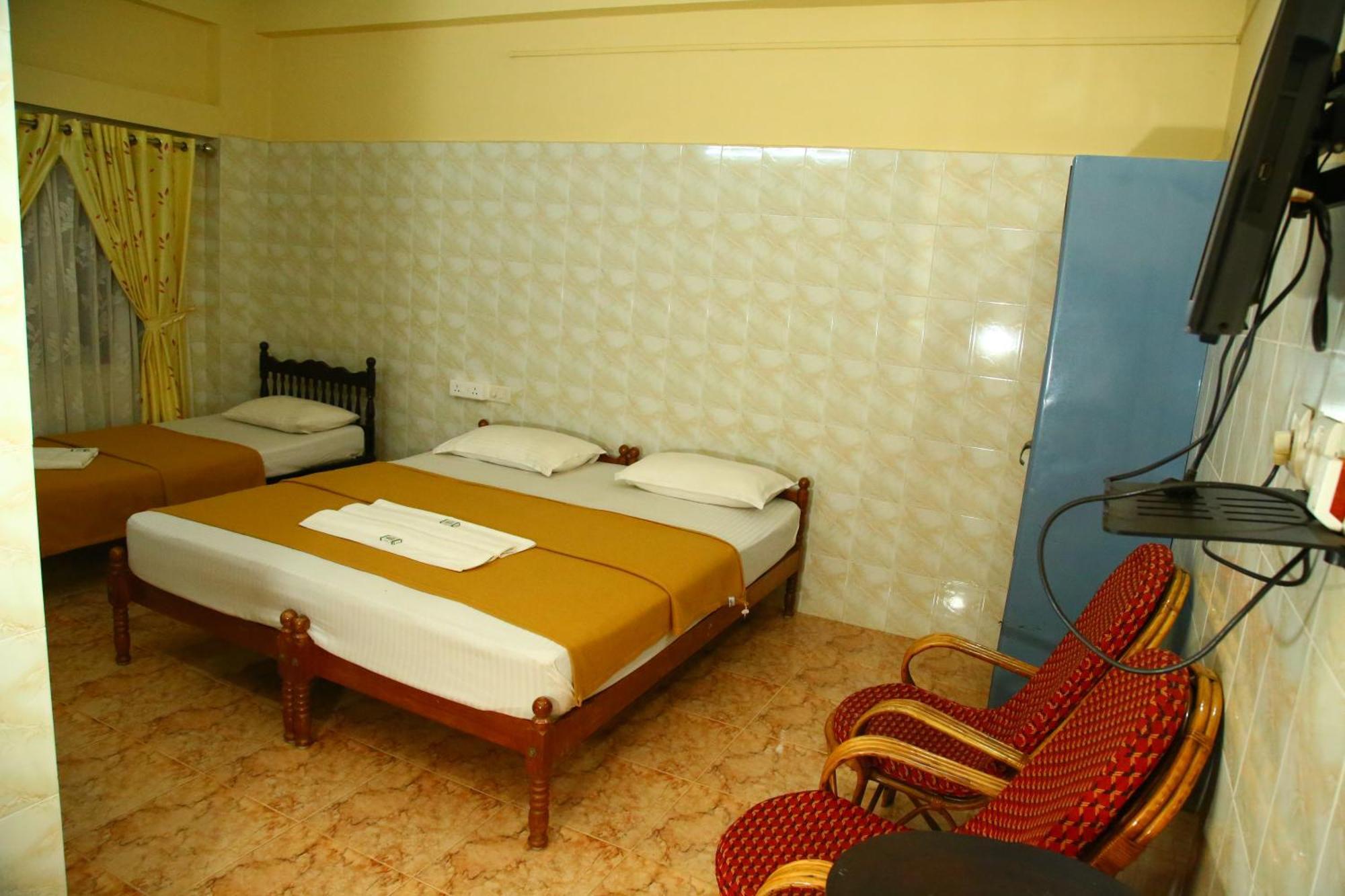 Lake Palace Family Resort Kumarakom Extérieur photo