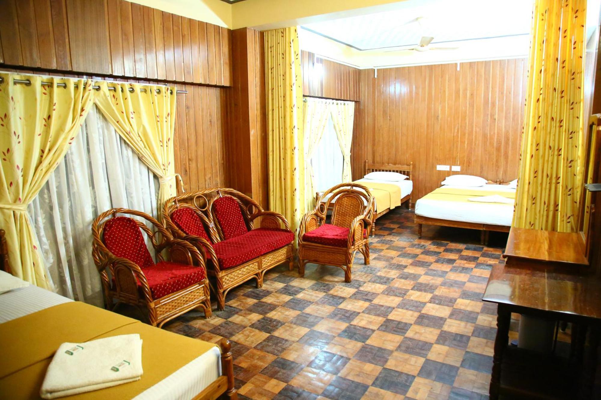 Lake Palace Family Resort Kumarakom Extérieur photo