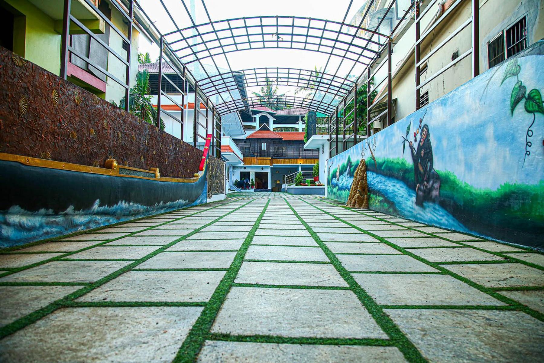 Lake Palace Family Resort Kumarakom Extérieur photo