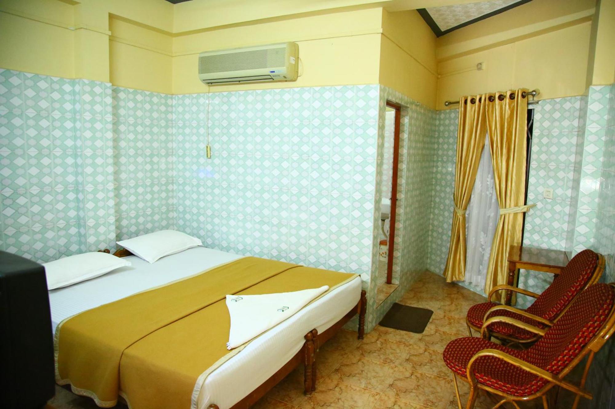 Lake Palace Family Resort Kumarakom Extérieur photo