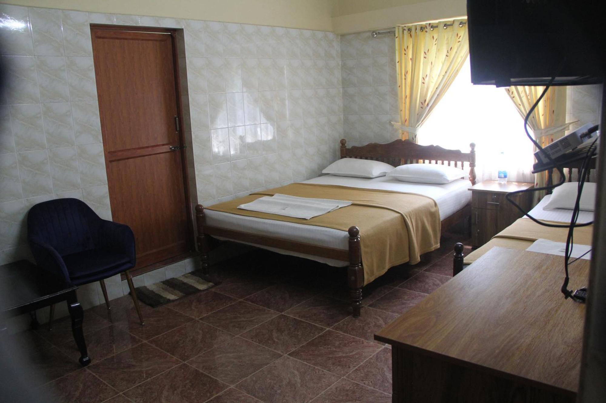 Lake Palace Family Resort Kumarakom Extérieur photo
